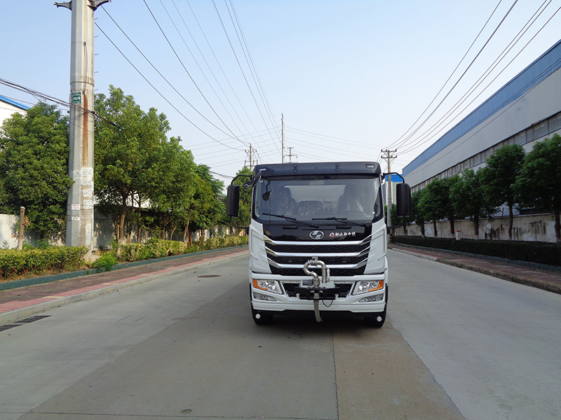 XZL5180GPSBEV型純電動綠化噴灑車