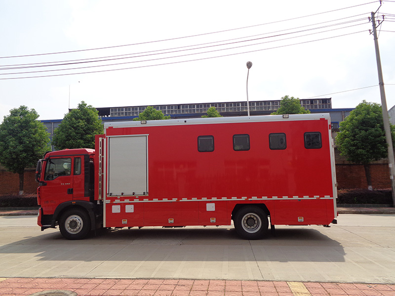 XZL5160XLY6型淋浴車