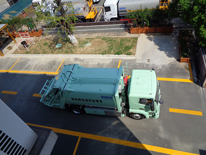 XZL5183ZYSBEV型純電動(dòng)壓縮式垃圾車(chē)