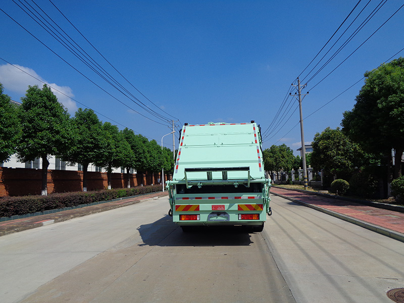 XZL5183ZYSBEV型純電動(dòng)壓縮式垃圾車(chē)